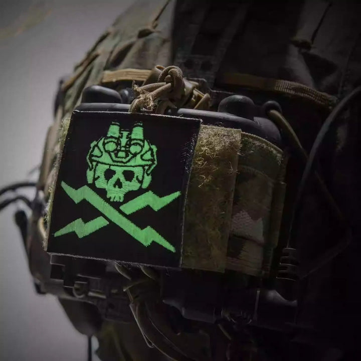 Calavera de Relámpagos Luminous Embroidered Morale Patch - 40MAX - Find your missing piece here